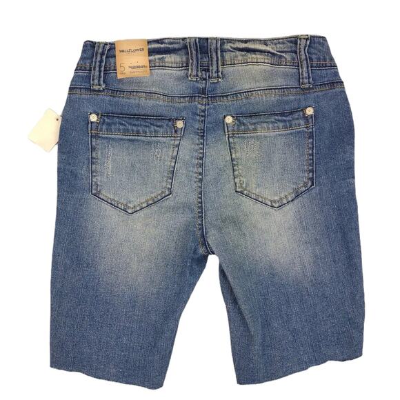 NWT Wallflower Bermuda Distressed Jean Shorts, Jorts, Juniors 5, 28x8.5 Grunge - Picture 3 of 7